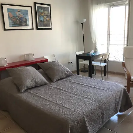 아파트 2eme Etage Vue Sur Quai Et Mont Saint Clair *